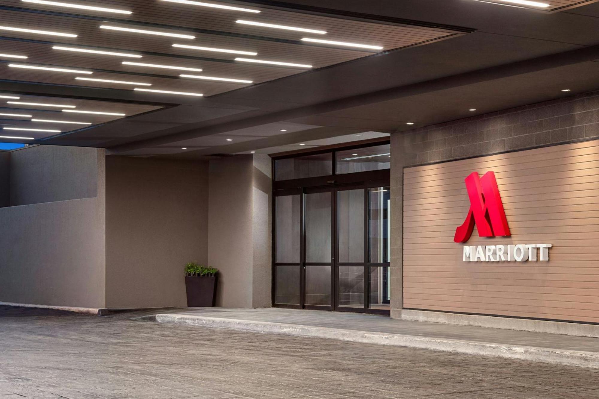 Marriott San Antonio Airport Hotel ภายนอก รูปภาพ